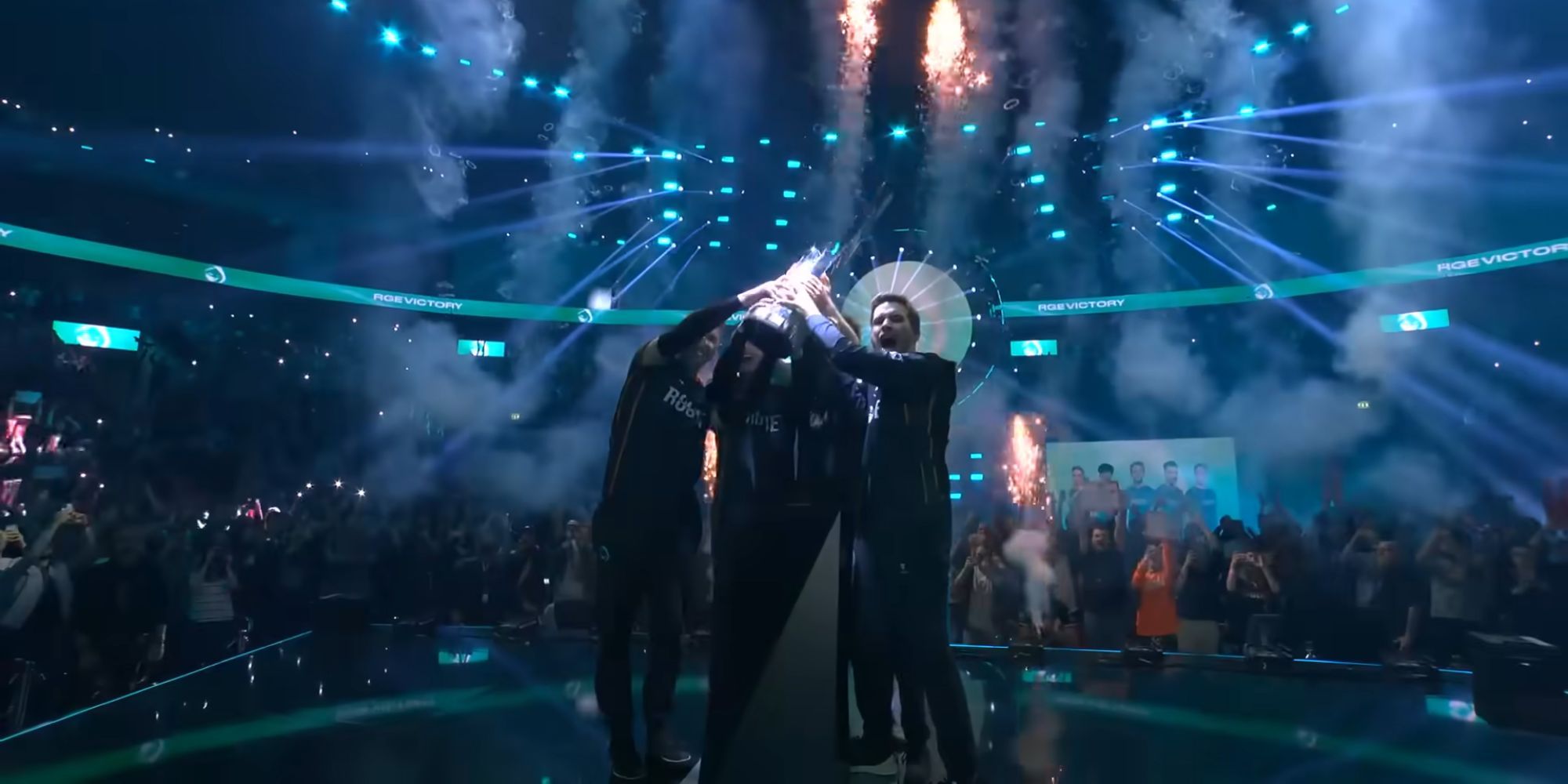 Big changes coming to international LoL esports events in 2023 