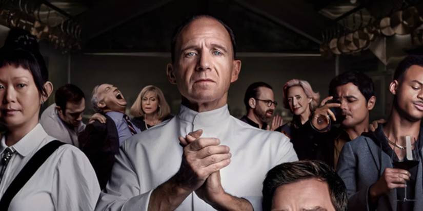 Ralph Fiennes as Chef in The Menu poster cropped