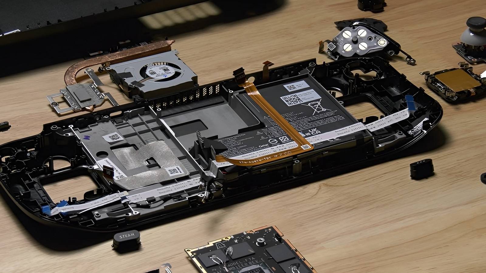 Steam-Deck-Disassembled-Screenshot-Fan-Setup