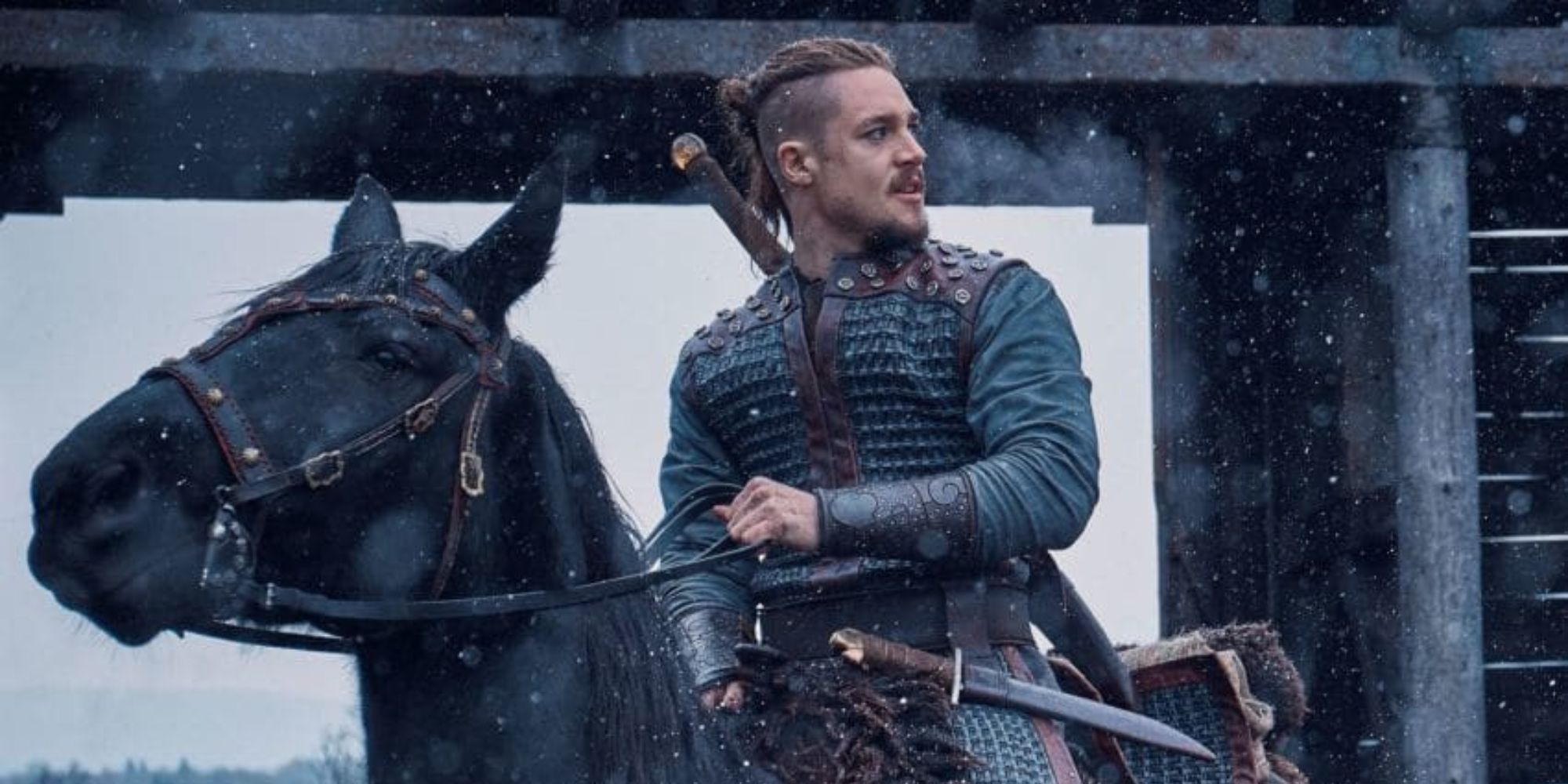 Uhtred mounted on a stallion