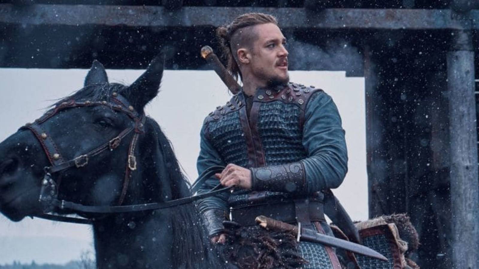 Uhtred mounted on a stallion