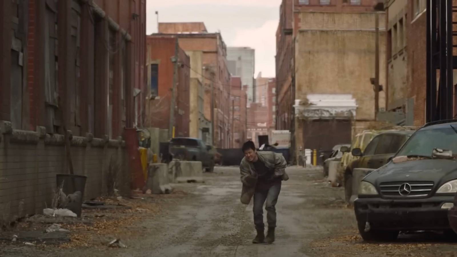 A random survivor in episode 4 of The Last of Us