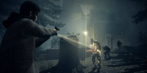 The titular protagonist shooting down some enemies in Alan Wake