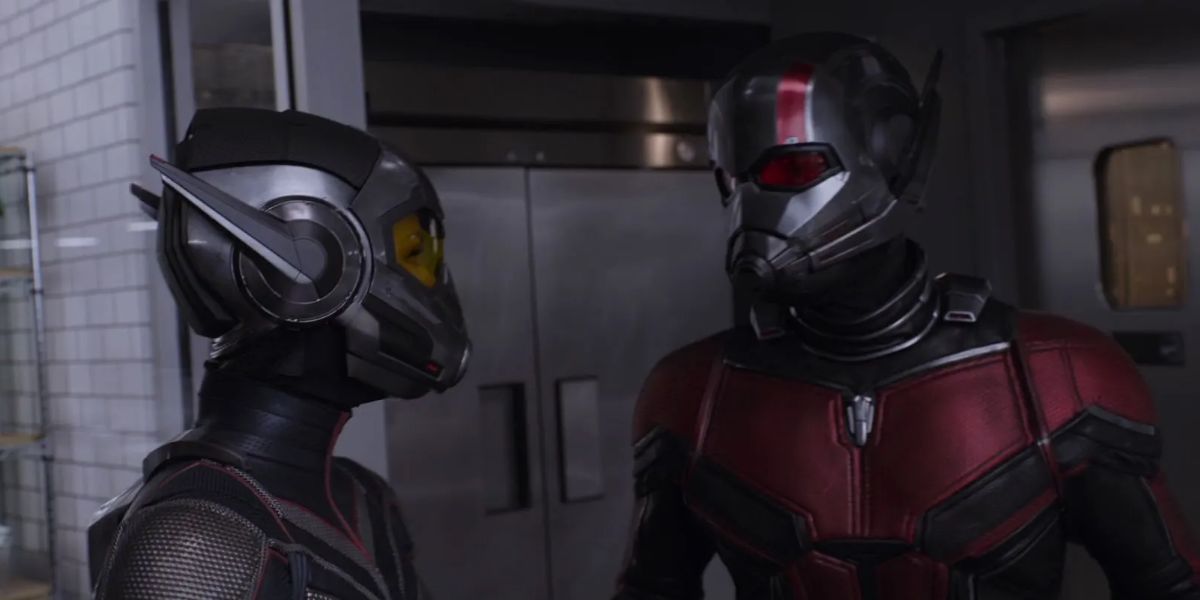 Ant-Man and the Wasp looking at each other in Ant-Man and the Wasp movie