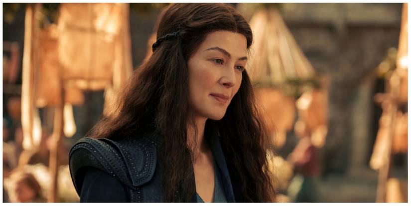 Rosamund Pike as Moiraine