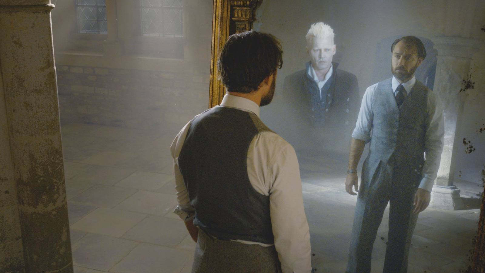 dumbledore looking into the mirror of erised