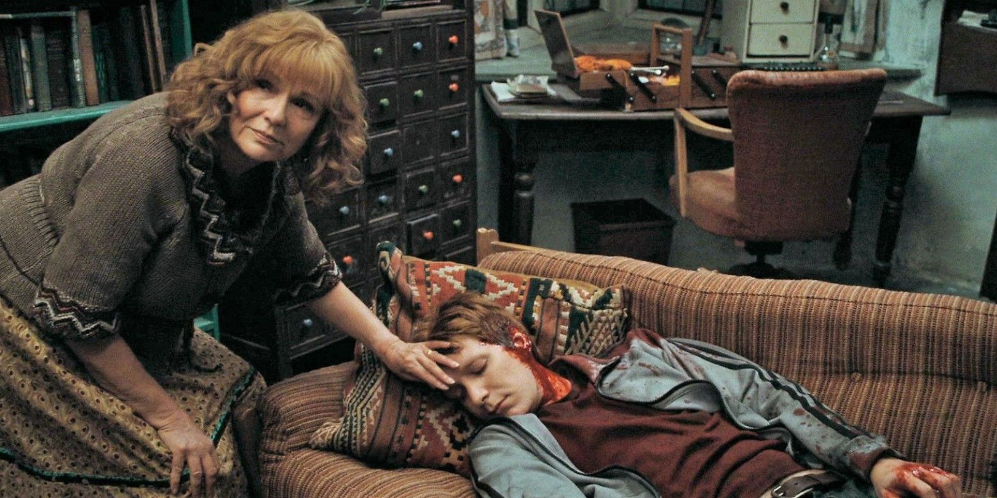 Harry Potter Ways The Movies Mishandled the Weasleys George and Molly