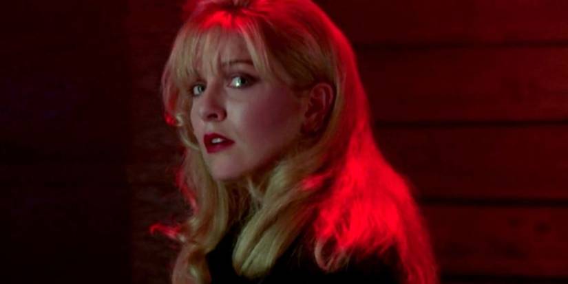 laura-palmer-twin-peaks-fire-walk-with-me