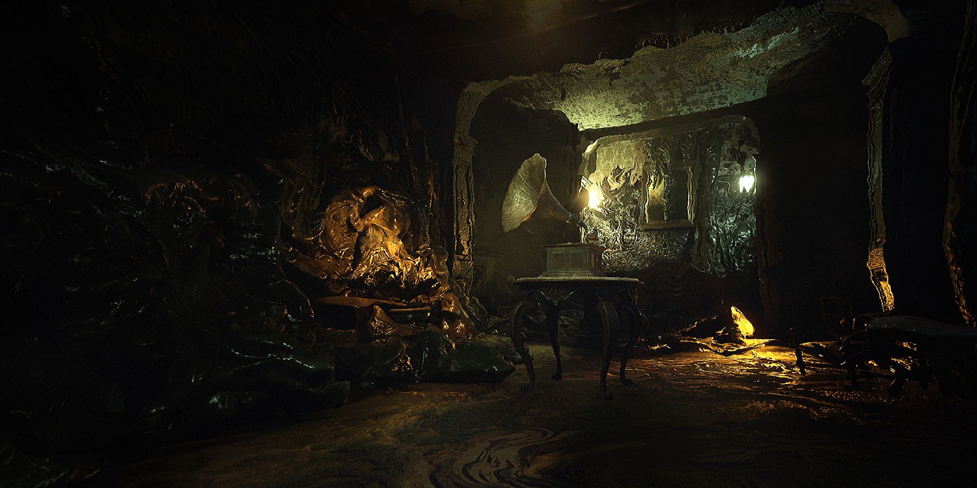 Scenery from Layers of Fear, depicting a gramophone in the middle of a dilapidated room.