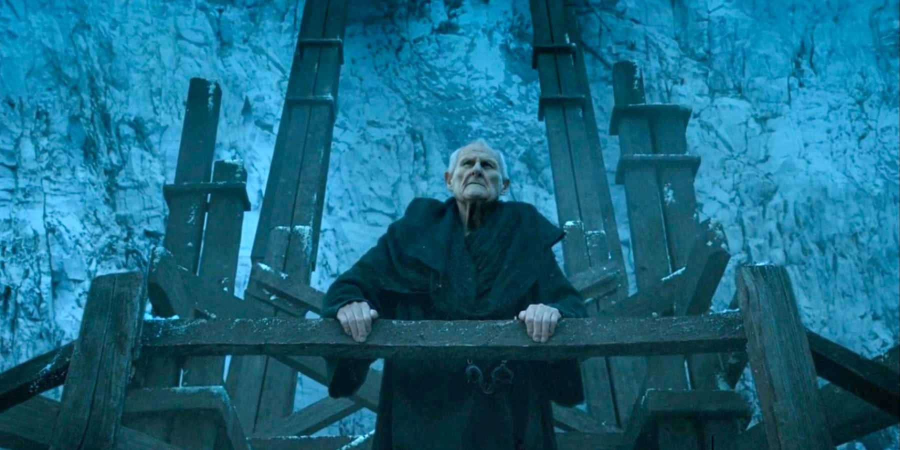 Maester Aemon at the Wall in Game of Thrones.