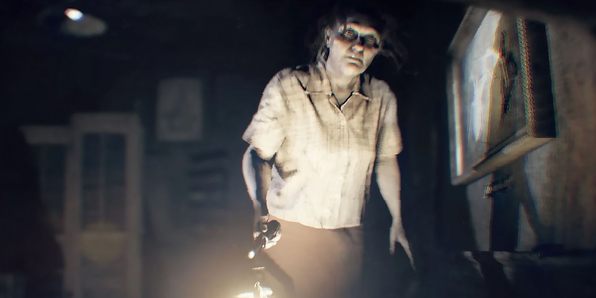 Marguerite Baker Before Mutation Resident Evil 7