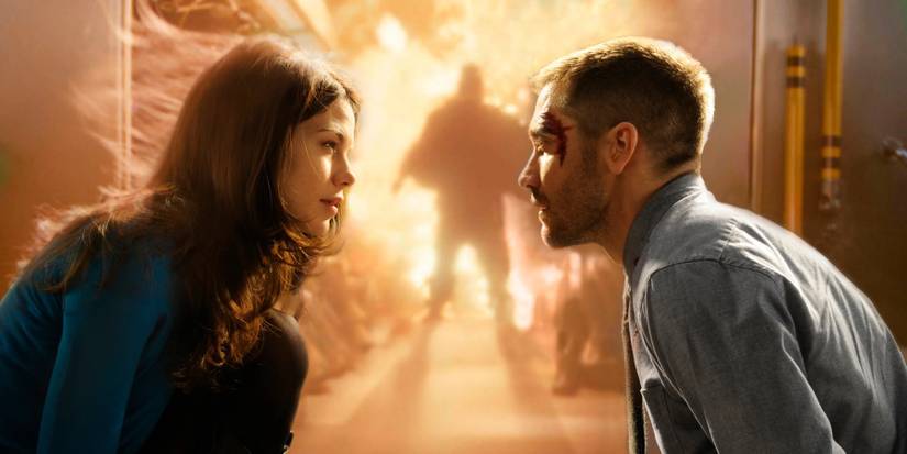 Michelle-Monaghan-and-Jake-Gyllenhaal-in-Source-Code