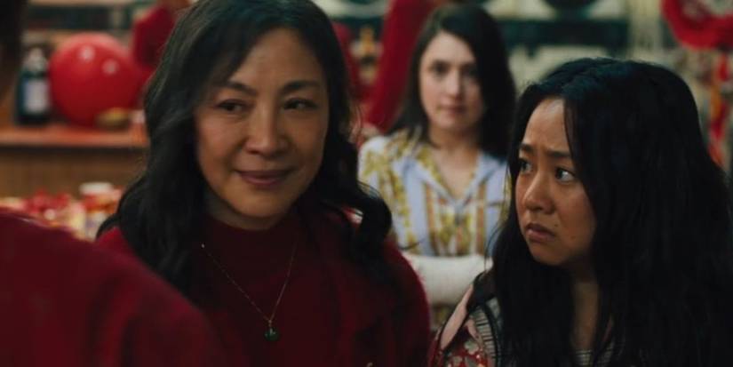 michelle-yeoh-stephanie-hsu-lunar-new-year-scene-everything-everywhere-all-at-once