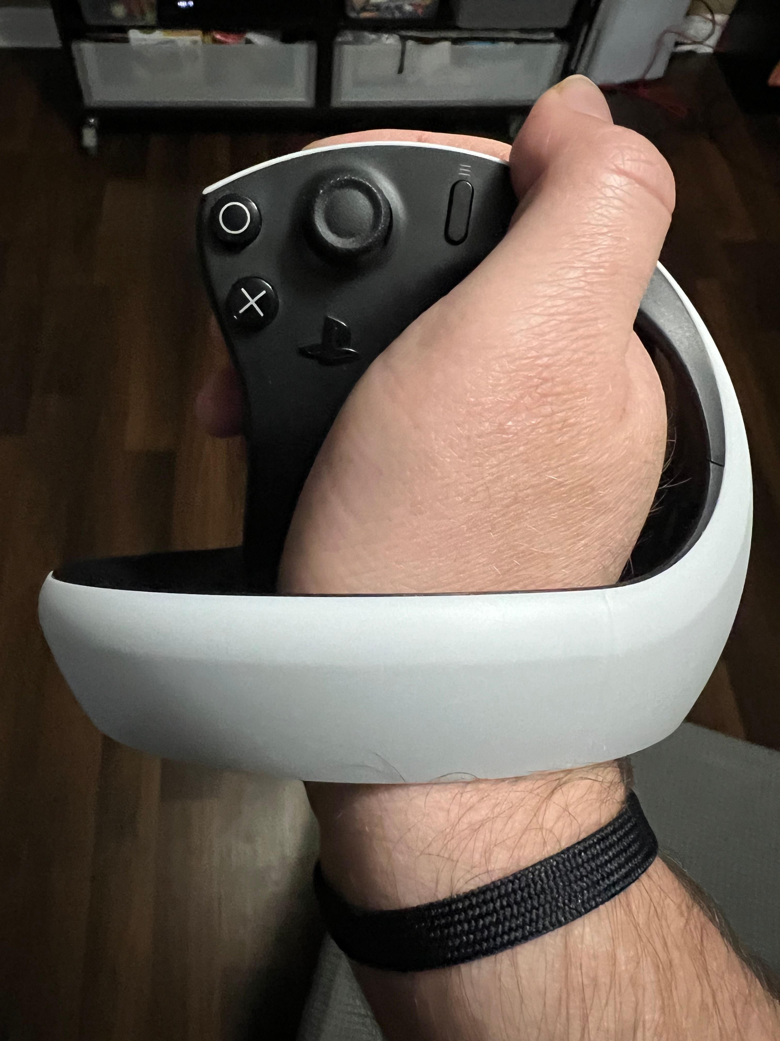ps vr 2 - joystick and face buttons