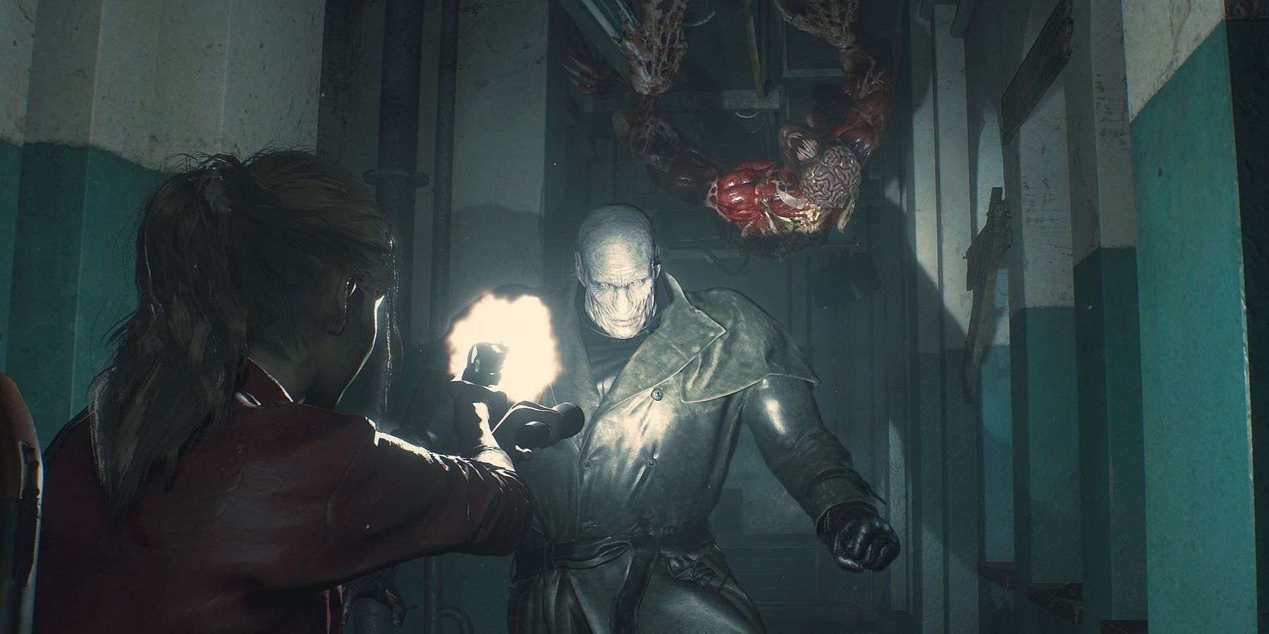 Mr X encounter and a licker in the Resident Evil 2 Remake 