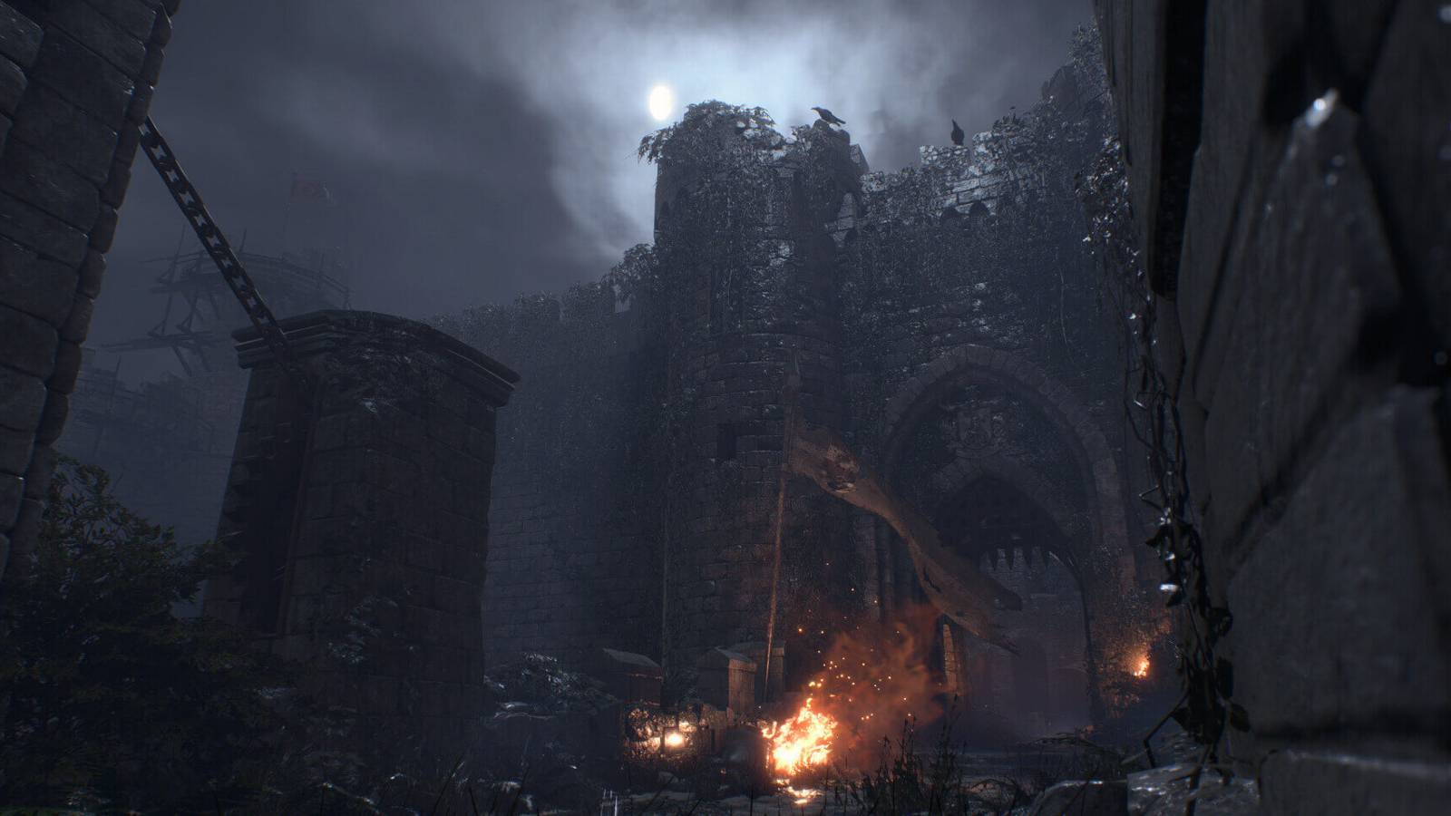 castle-with-fire-re4