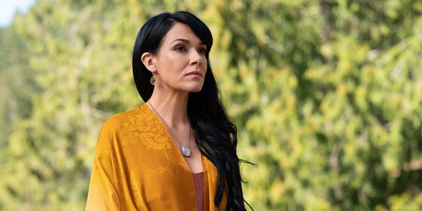 simone-kessler-lottie-yellowjackets-season-2