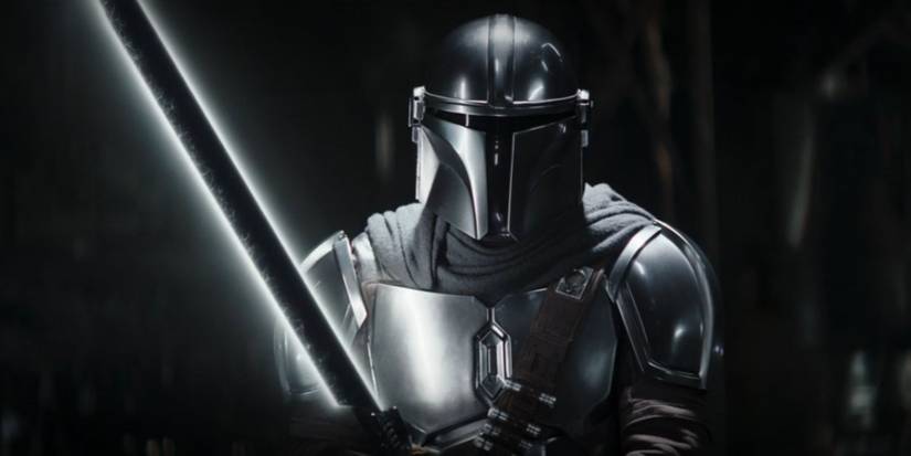 the-darksaber-din-djarin-the-mandalorian-book-of-boba-star-wars-feature