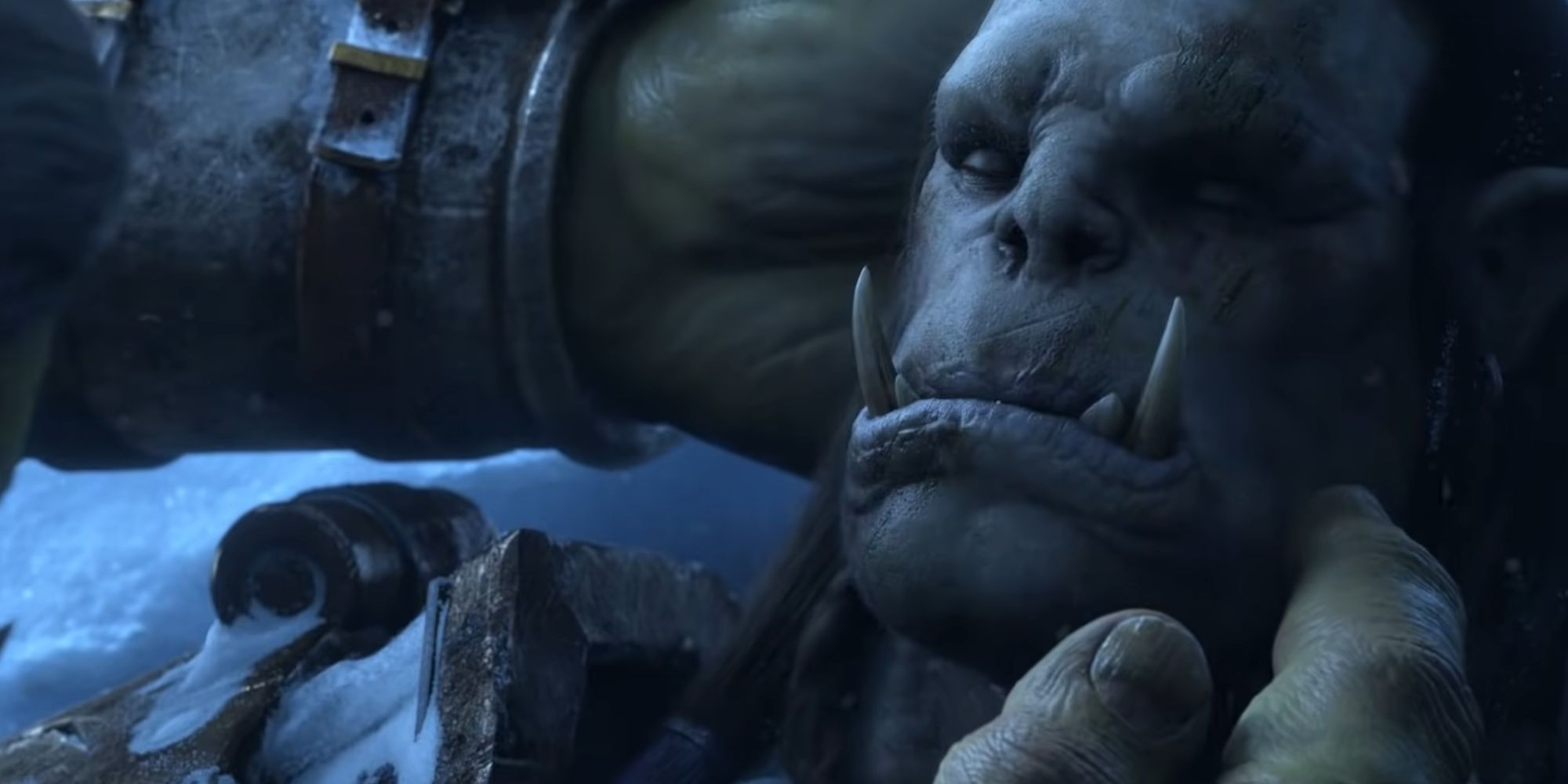 Varok holds the body of his son Dranosh Saurfang at the top of the Ice Crown Citadel in World of Warcraft