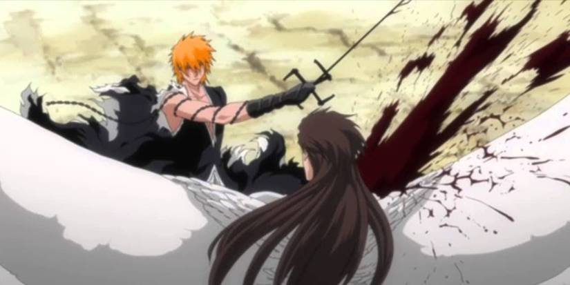 Aizen slashed by Ichigo