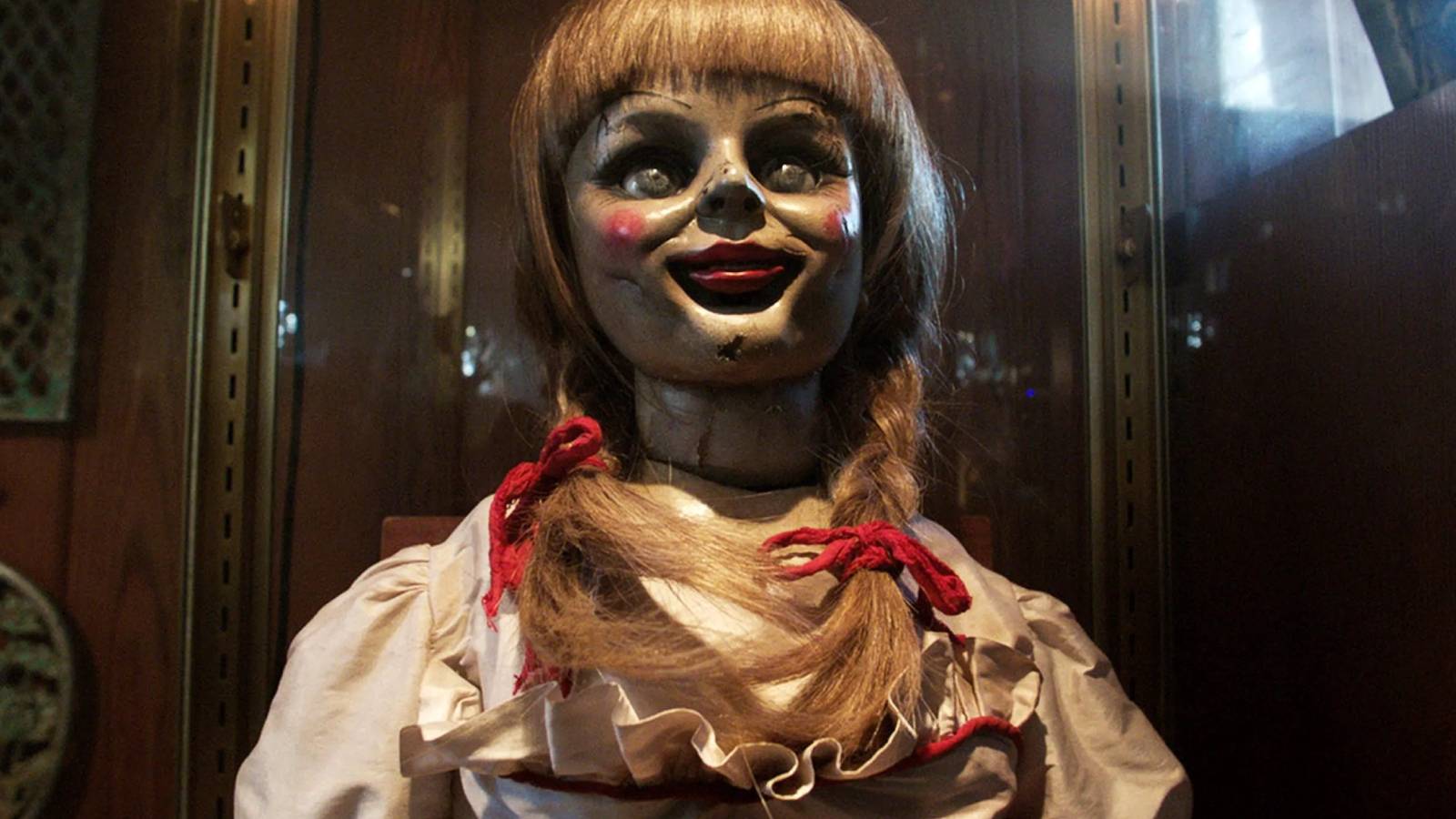 Annabelle horror movie doll
