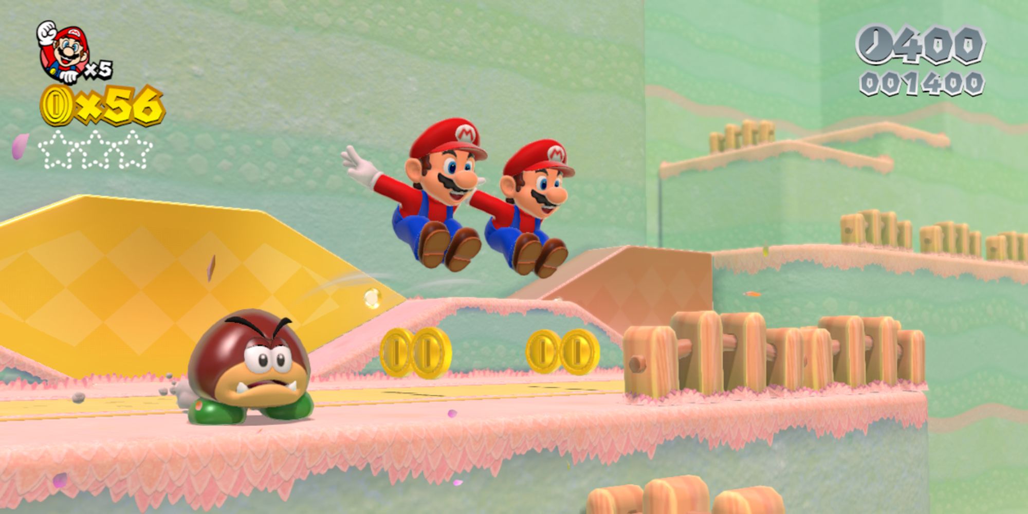 Two Marios jumping over a ledge