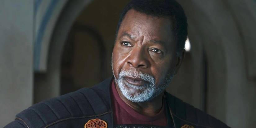 Greef_Karga_in_formal_wear_in_The_Mandalorian