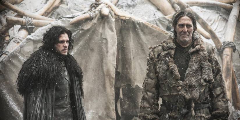 Kit Harington as Jon Snow and Ciarán Hinds as Mance Rayder in Game of Thrones