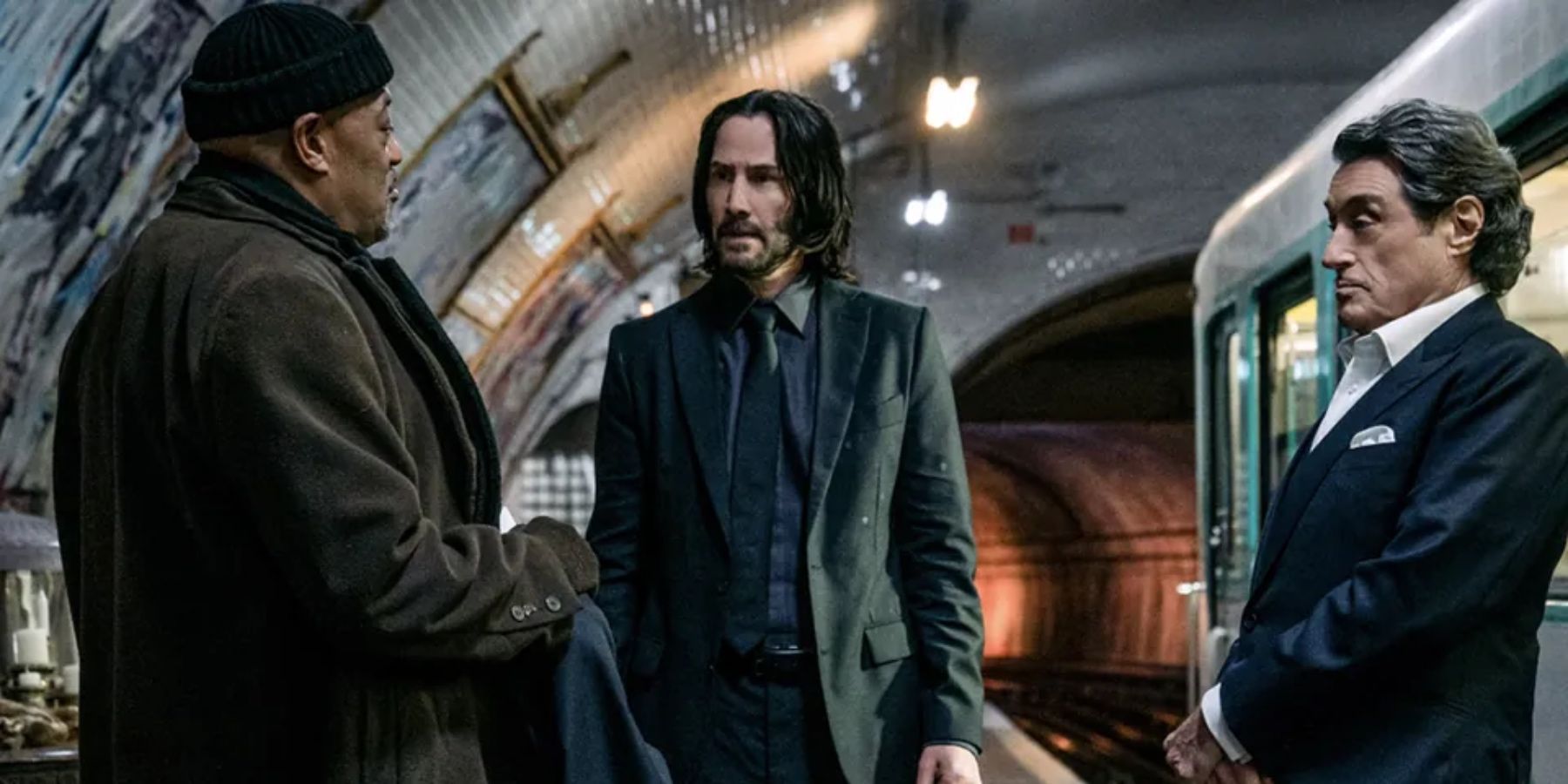 Lawrence-Fishburne-Keanu-Reeves-and-Ian-McShane-in-John-Wick-Chapter-4