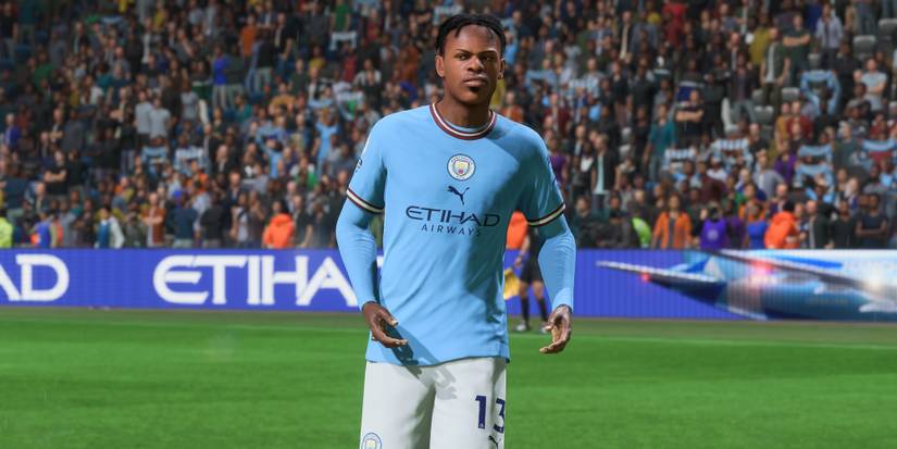 Screenshot Of Destiny Udogie In FIFA 23 Career Mode