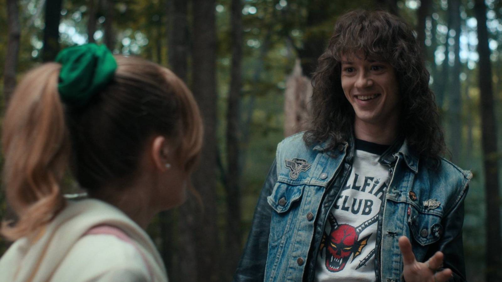 Stranger Things Joseph Quinn Eddie Munson Chrissy Grace Van Dien