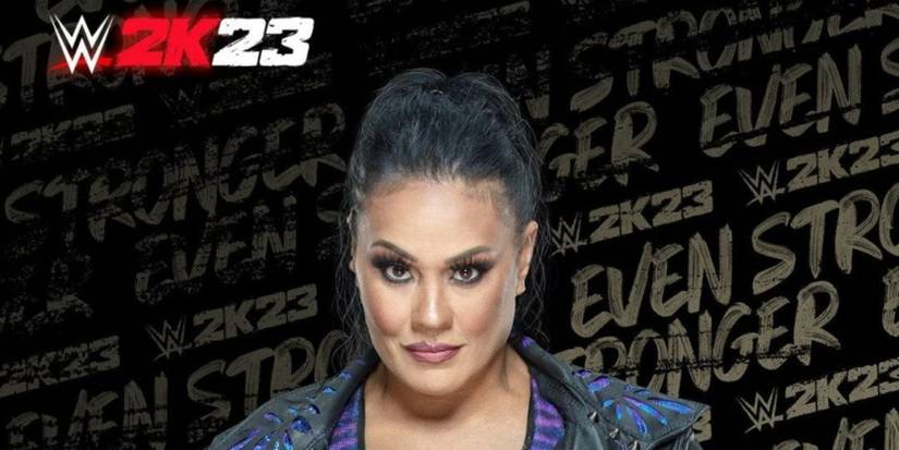 Tamina looking straight