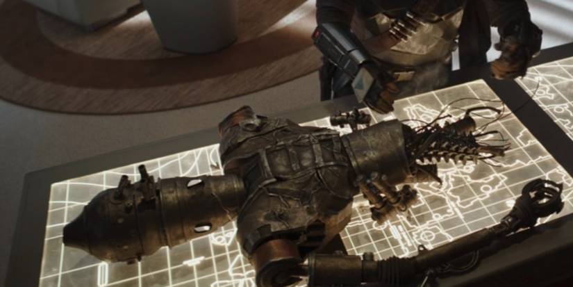 the mandalorian repairs IG-11