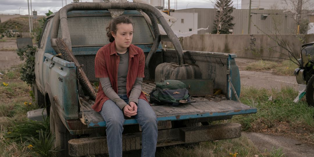 ellie-the-last-of-us-finale-truck-thinking-bella-ramsey-hbo