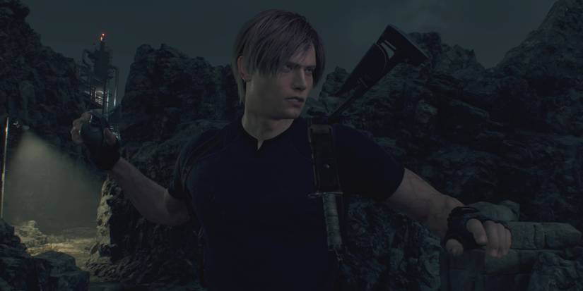 Leon holds a Hand Grenade in Resident Evil 4 remake