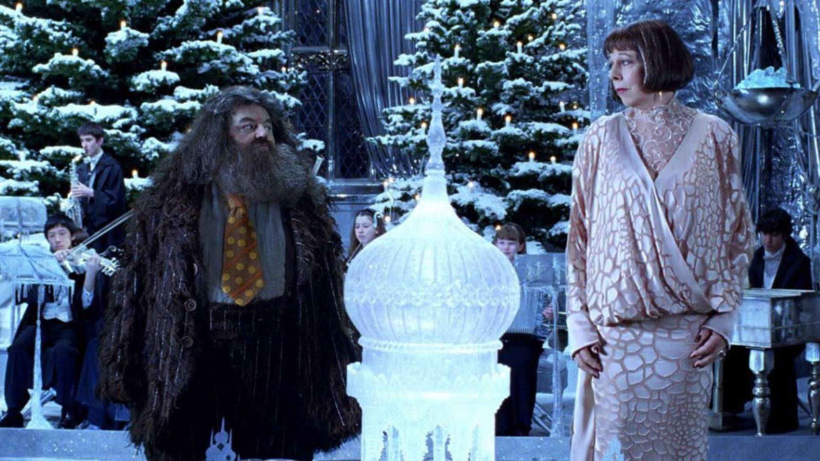 Harry Potter and the Goblet of Fire Yule Ball Hagrid and Madame Maxime