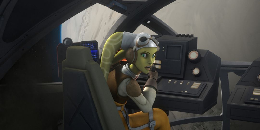 hera-syndulla-pilots-the-ghost-star-wars-rebels