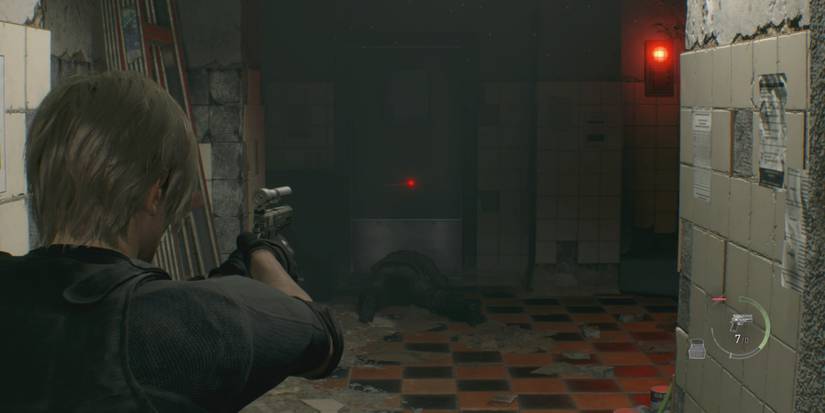 Leon aims the Killer7 magnum in Resident Evil 4 remake