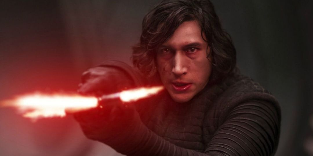 kylo-ren-adam-driver-pointing-lightsaber-star-wars