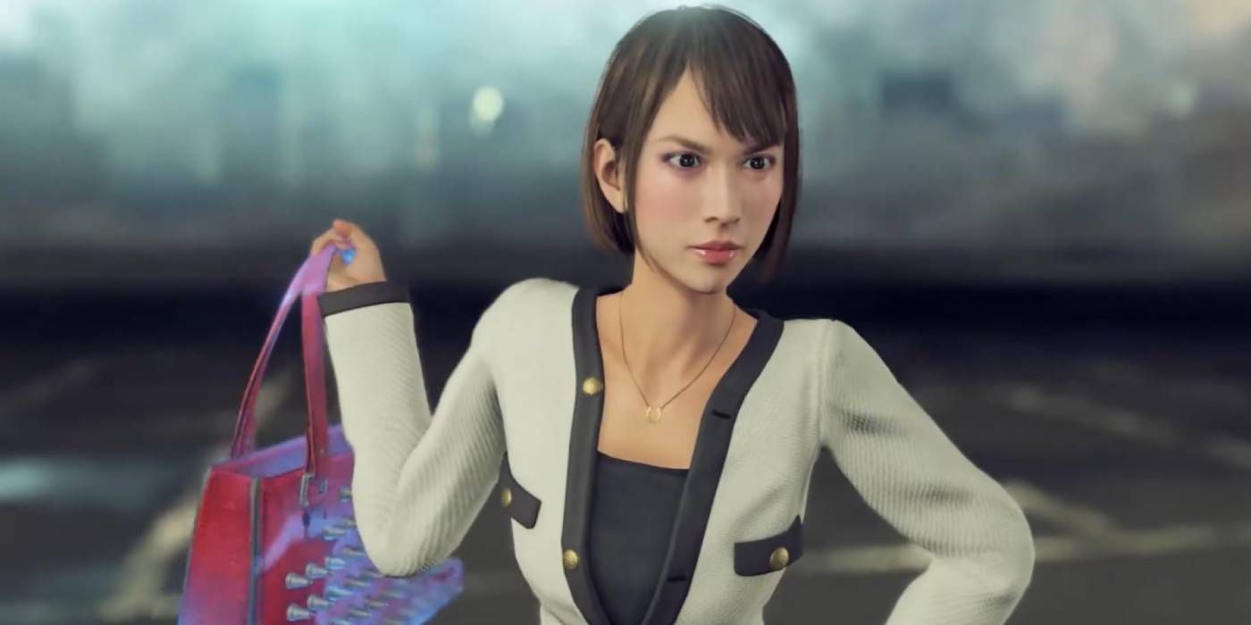 Saeko about to use Essence of Handbag Hurricane in Yakuza: Like a Dragon