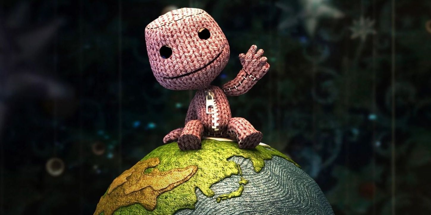 Sackboy from Little Big Planet waving