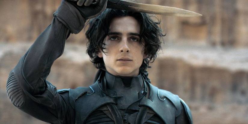 paul-atreides-timothee-chalamet-dune-crystknife-still