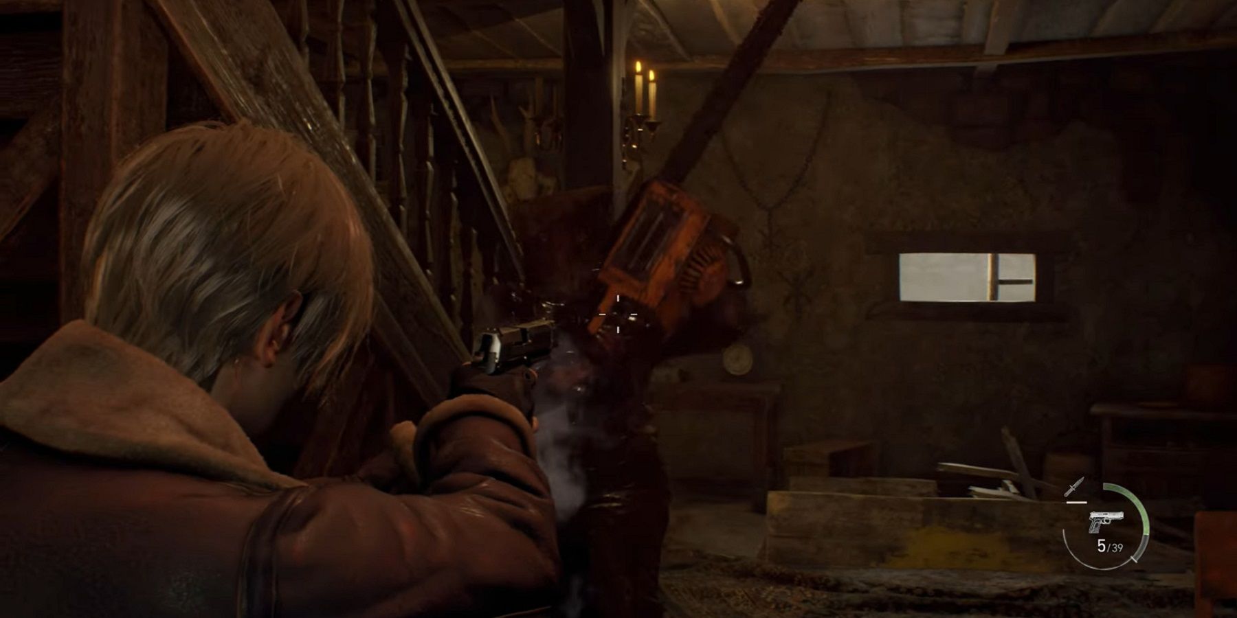 Leon fighting the Chainsaw Ganados in Resident Evil 4 Remake.
