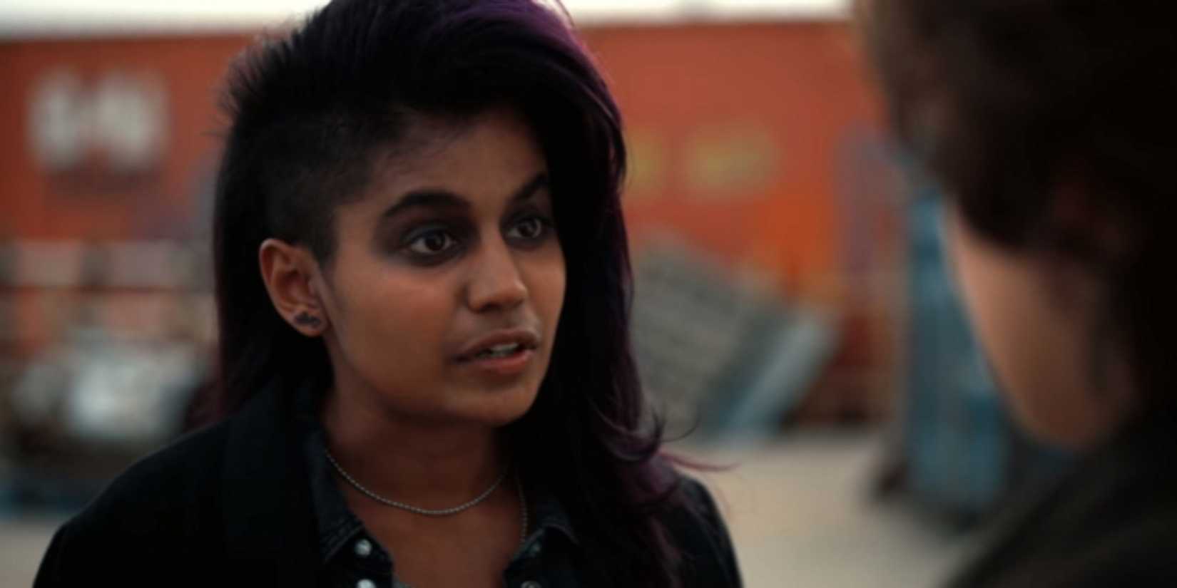 Kali talking to Eleven in Stranger Things