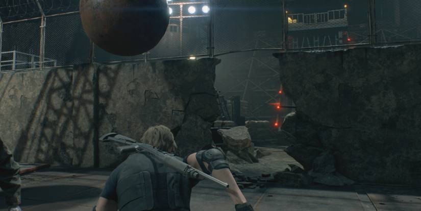 Leon sprinting in Resident Evil 4 remake