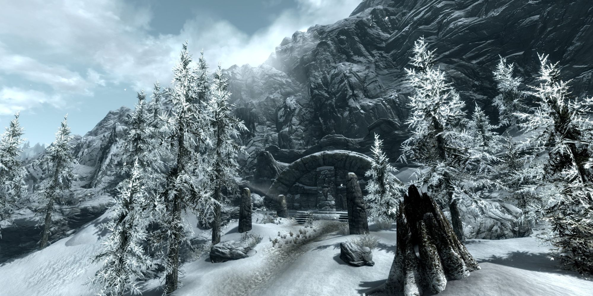 A screenshot of a snowy environment from the Elder Scrolls - Skyrim game