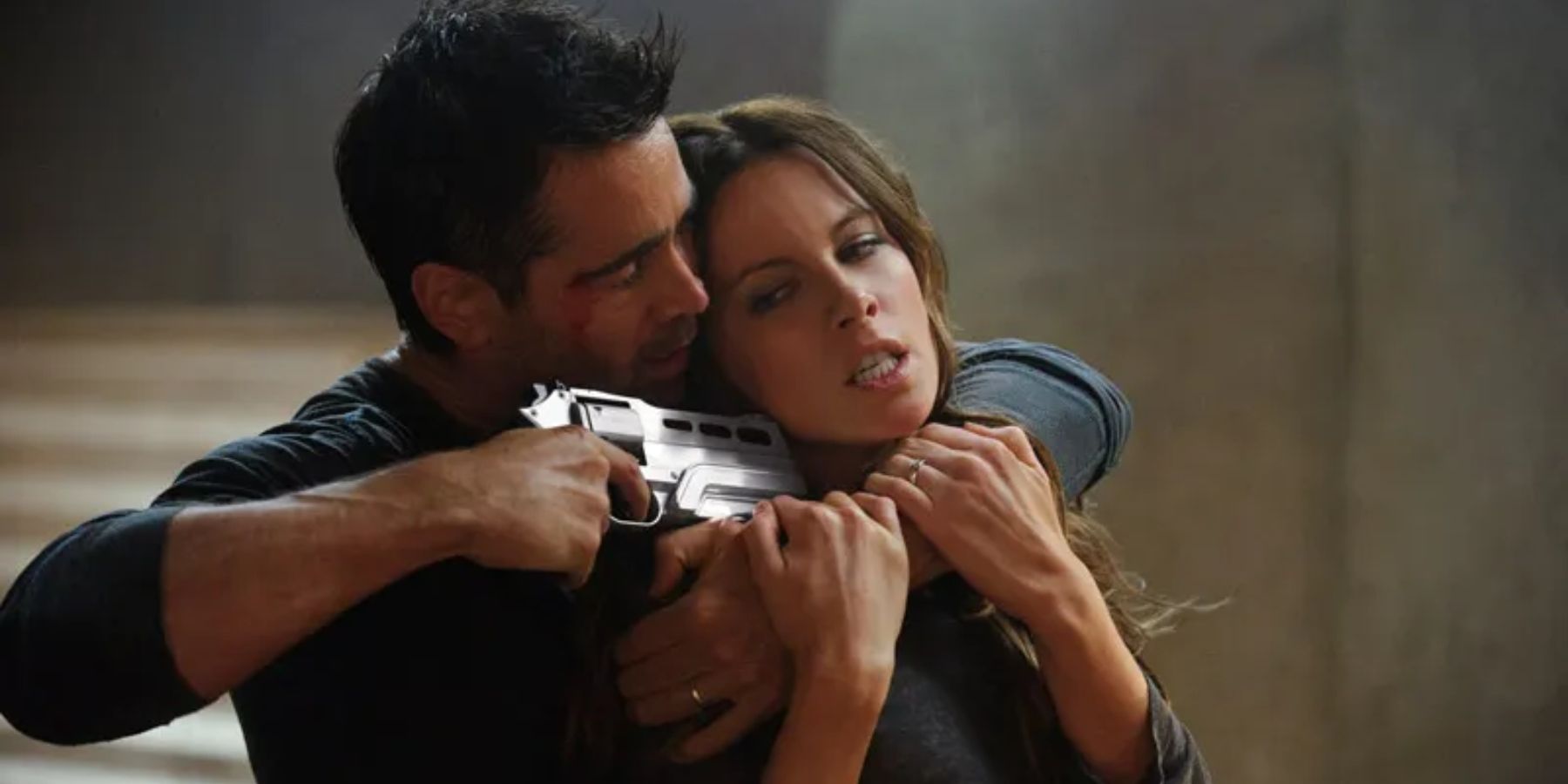 Colin-Farrell-and-Kate-Beckinsale-in-Total-Recall-2012-Film