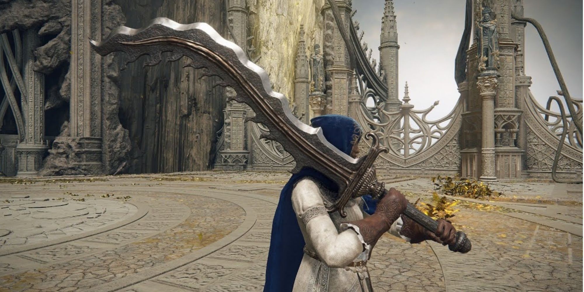 Monk's Flameblade wielded by a Tarnished in Elden Ring
