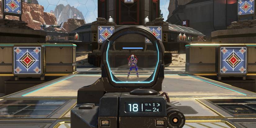 1x-2x Variable Holo aiming at a training bot