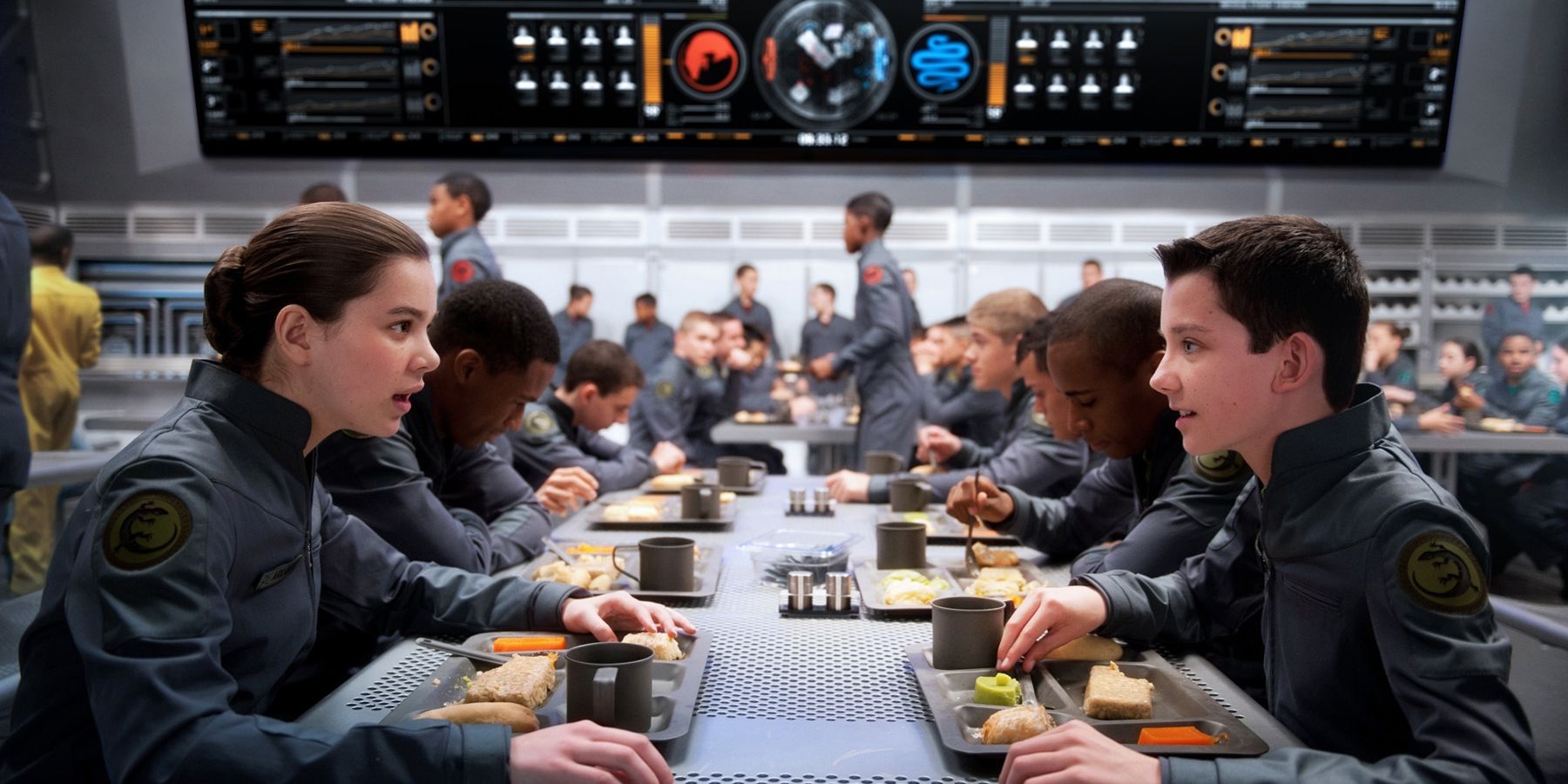 Petra and Ender eat at Ender's game